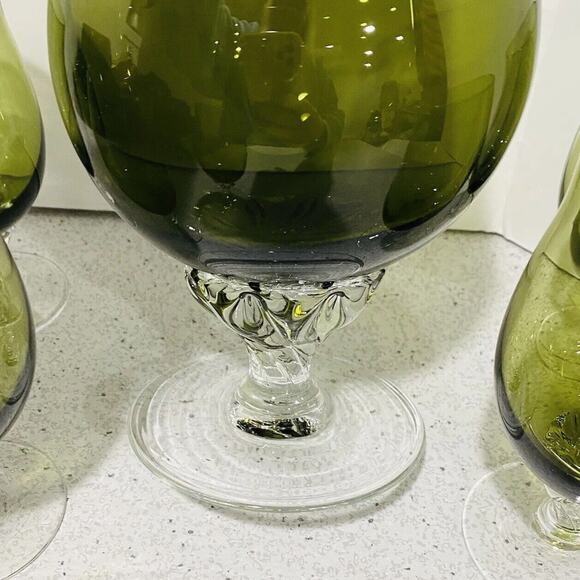 VTG Sasaki Cocktail Set Olive Green Art Glass Pitcher Decanter & 5 Wine Glasses - Picture 7 of 10